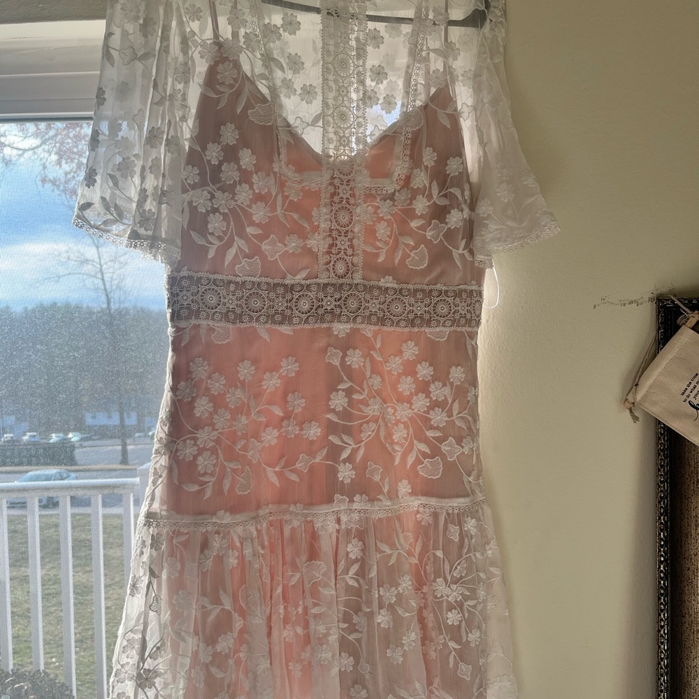 Lace white dress